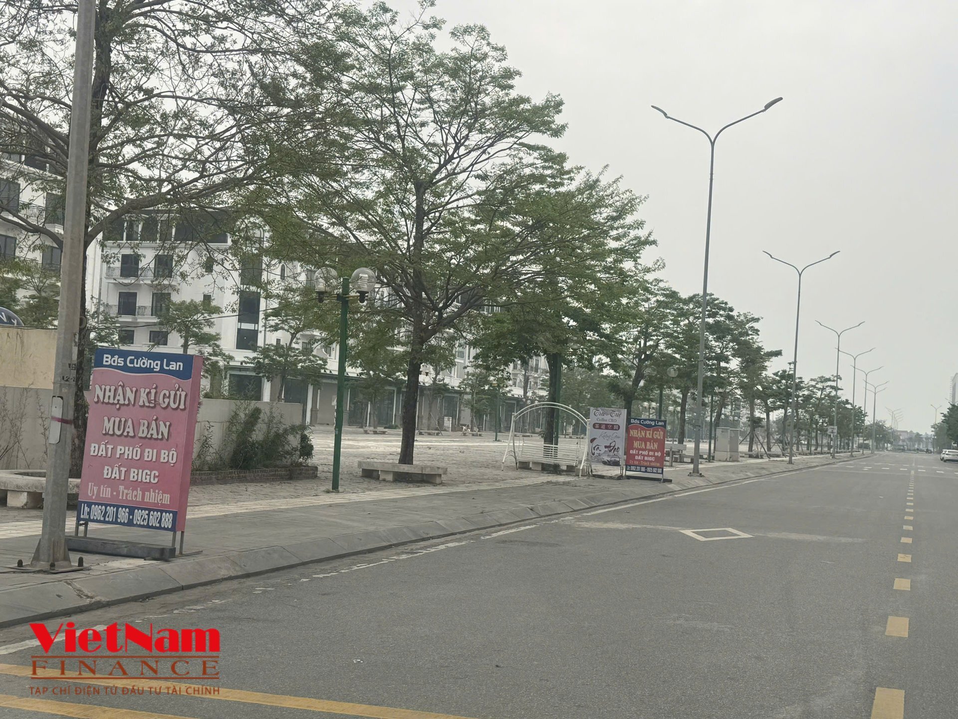 C&aacute;c điểm tư vấn, nhận k&yacute; gửi mọc l&ecirc;n tr&ecirc;n nhiều tuyến đường