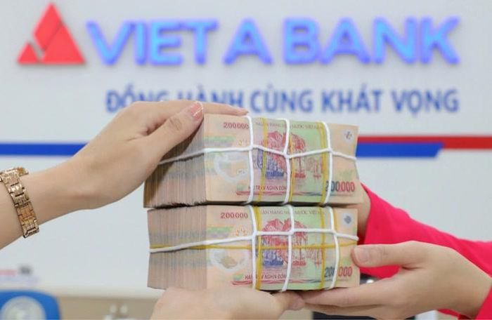 Hạ l&#227;i suất để tăng t&#237;n dụng: Nỗi &#39;&#225;m ảnh&#39; thu hồi nợ - Ảnh 1