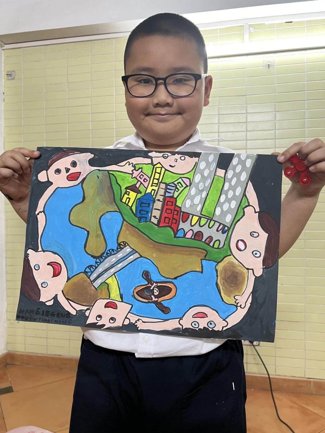 Bức vẽ vừa được đấu gi&aacute; tr&ecirc;n website ch&iacute;nh thức của cuộc thi để ủng hộ c&aacute;c hoạt động v&igrave; trẻ em ở mức 500.000 VNĐ.