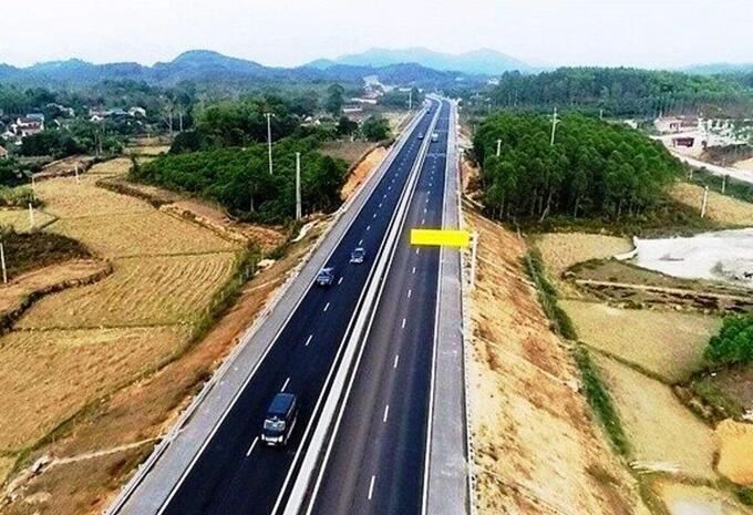 Loạt doanh nghiệp x&#226;y dựng lớn xin chỉ định thầu tại cao tốc Bắc - Nam - Ảnh 1