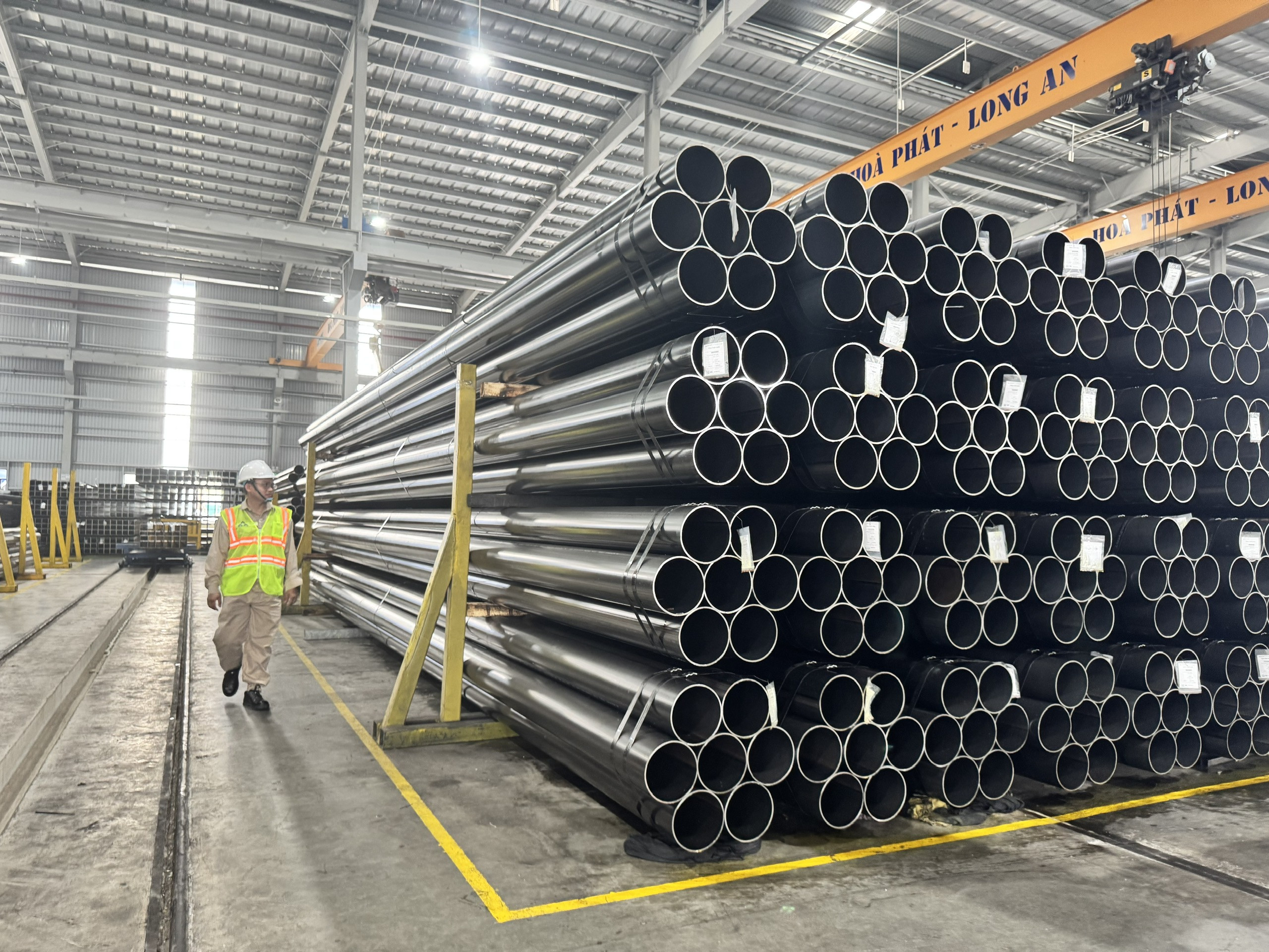 Hòa Phát khánh thành nhà máy sản xuất ống thép tại Tây Ninh công suất 400.000 tấn mỗi năm - Ảnh 6