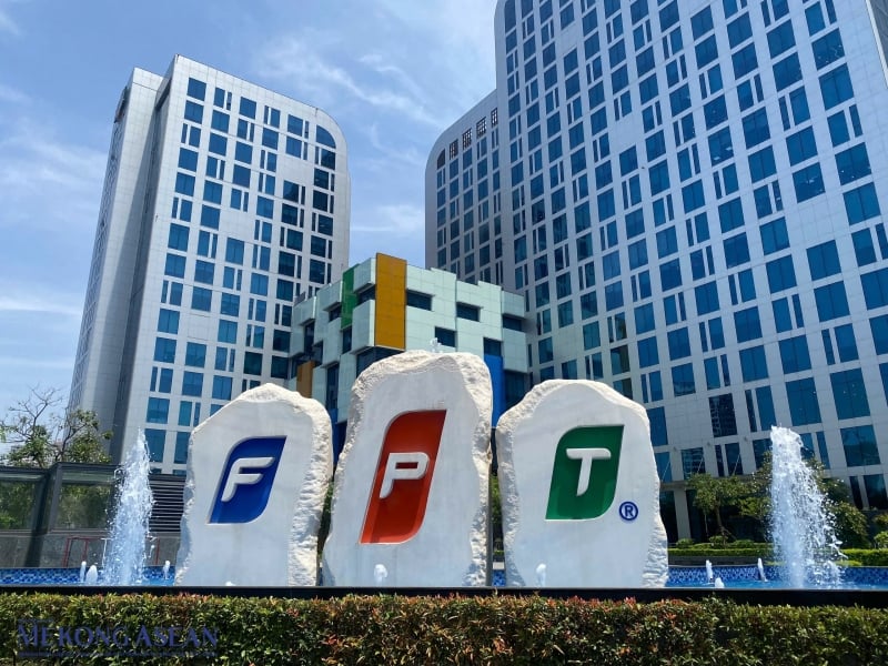 Loạt đại gia công nghệ bất ngờ 'lấn sân' kinh doanh bất động sản - Ảnh 1