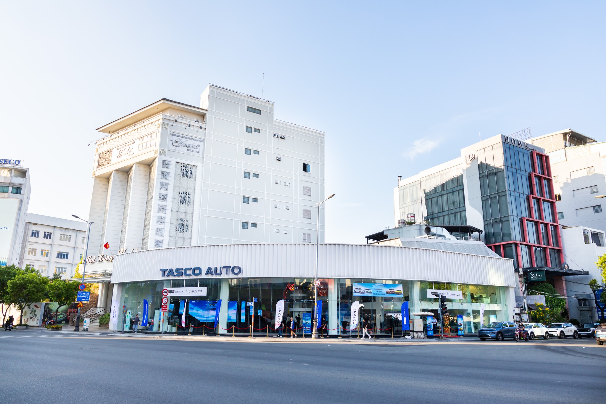 Năm 2025, Tasco Auto đ&atilde; c&oacute; hơn 220 điểm kinh doanh tr&ecirc;n to&agrave;n quốc.