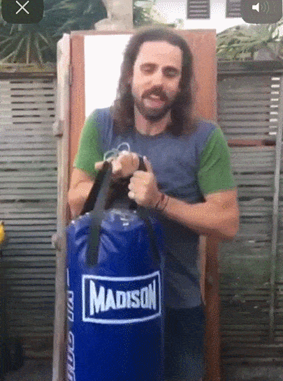 Vợ chồng &quot;đ&#225;nh cược&quot; th&#243;i quen tối giản, trong 30 ng&#224;y vứt đi gần 900 đồ vật: &quot;Ch&#250;ng t&#244;i t&#236;m lại được niềm vui đ&#237;ch thực!&quot; - Ảnh 5