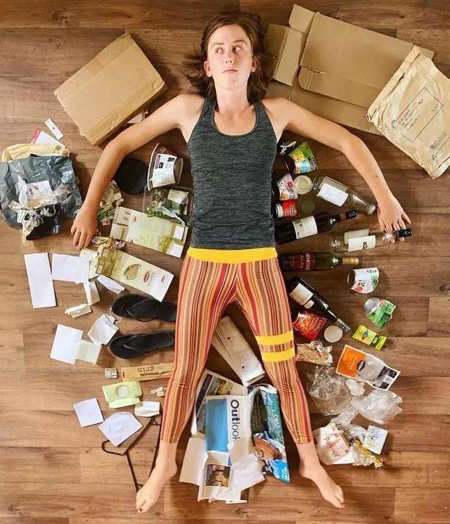 Vợ chồng &quot;đ&#225;nh cược&quot; th&#243;i quen tối giản, trong 30 ng&#224;y vứt đi gần 900 đồ vật: &quot;Ch&#250;ng t&#244;i t&#236;m lại được niềm vui đ&#237;ch thực!&quot; - Ảnh 3