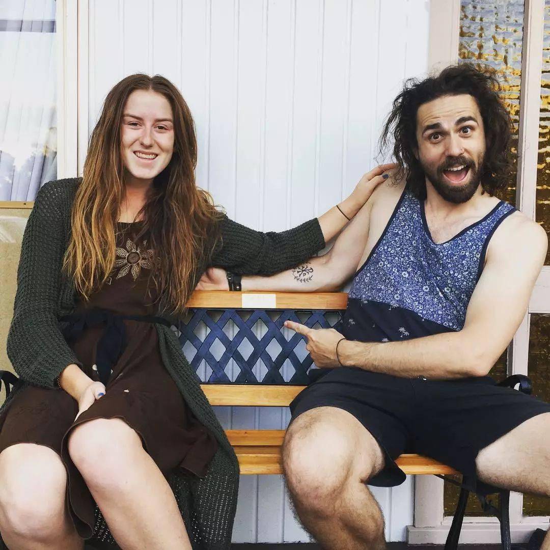 Vợ chồng &quot;đ&#225;nh cược&quot; th&#243;i quen tối giản, trong 30 ng&#224;y vứt đi gần 900 đồ vật: &quot;Ch&#250;ng t&#244;i t&#236;m lại được niềm vui đ&#237;ch thực!&quot; - Ảnh 20