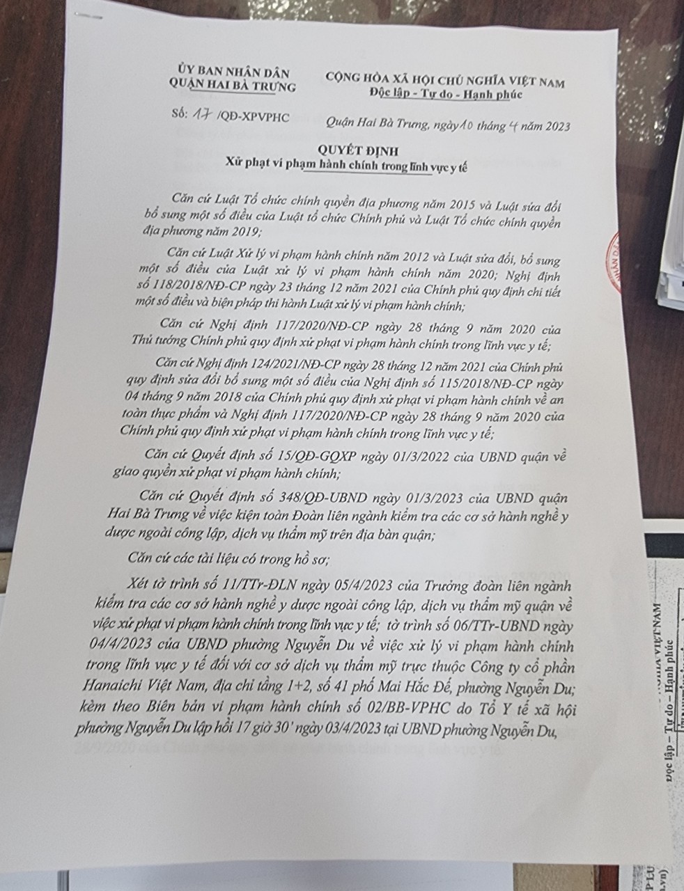 Bi&ecirc;n bản quyết định xử phạt cơ sở Hainaichi &ndash; Clinics Spa ph&ograve;ng Y Tế Quận Hai B&agrave; Trưng cung cấp.