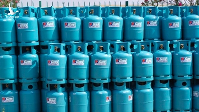 Gi&aacute; gas được c&aacute;c c&ocirc;ng ty kinh doanh gas th&ocirc;ng b&aacute;o sẽ giảm mạnh từ ng&agrave;y mai 1/5.