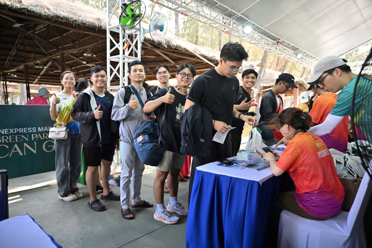 Trước giờ khai màn VnExpress Marathon, runner và du khách nói gì về Vinhomes Green Paradise? - Ảnh 1