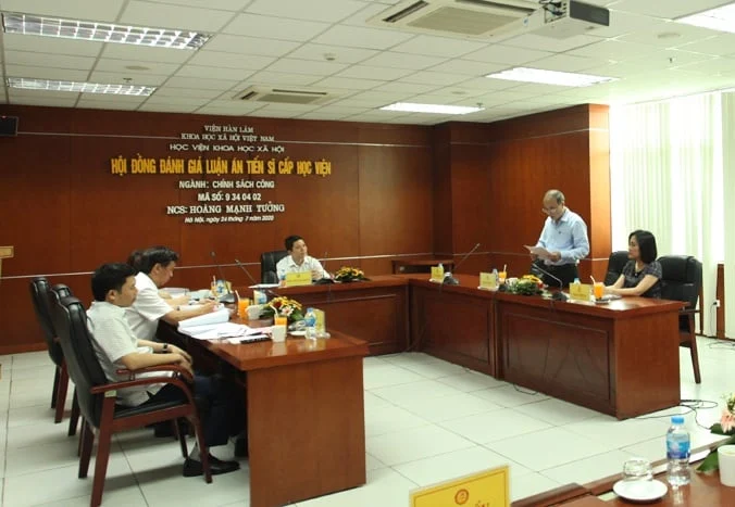 Nhiều hội đồng nghiệm thu&nbsp;đề t&agrave;i khoa học cấp cơ sở trong c&ugrave;ng một ng&agrave;y