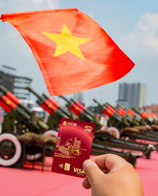 Độc lạ bộ ảnh “Một ng&#224;y xu&#244;i d&#242;ng lịch sử” của thẻ Thống Nhất - Ảnh 3