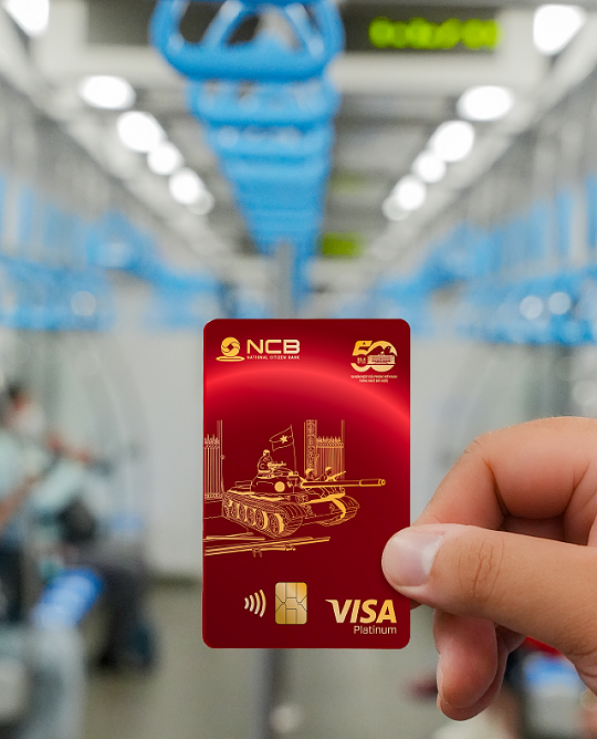 Độc lạ bộ ảnh “Một ng&#224;y xu&#244;i d&#242;ng lịch sử” của thẻ Thống Nhất - Ảnh 5