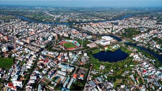 UBND tỉnh Long An ra c&ocirc;ng văn chỉ đạo, chấn chỉnh t&igrave;nh trạng người d&acirc;n hiến đất l&agrave;m đường g&acirc;y "sốt đất ảo".