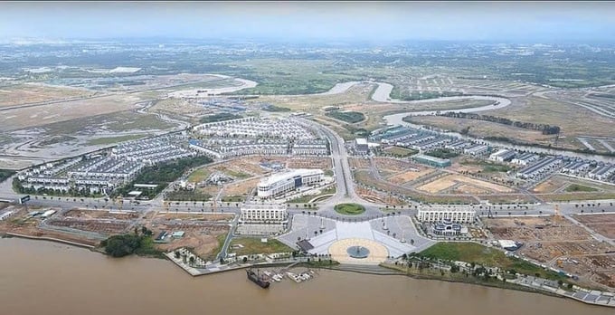 C&ocirc;ng ty TNHH Khu đ&ocirc; thị Ph&uacute; Hội nợ thuế khủng nhưng vừa được đồng &yacute; l&agrave;m dự &aacute;n nh&agrave; ở x&atilde; hội quy m&ocirc; 4.200 căn hộ.