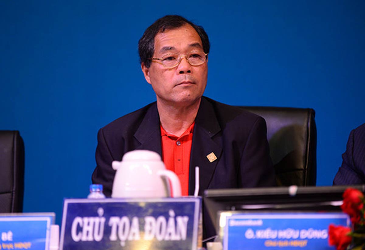 &Ocirc;ng Trầm B&ecirc;