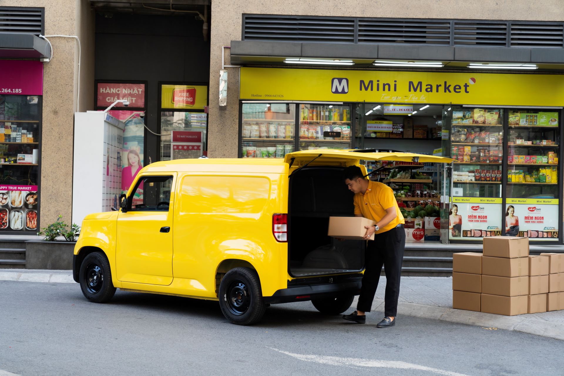 Người dùng Việt nói về VinFast EC Van: “Cỗ máy giao hàng” giúp tiết kiệm gần trăm triệu đồng mỗi năm - Ảnh 2