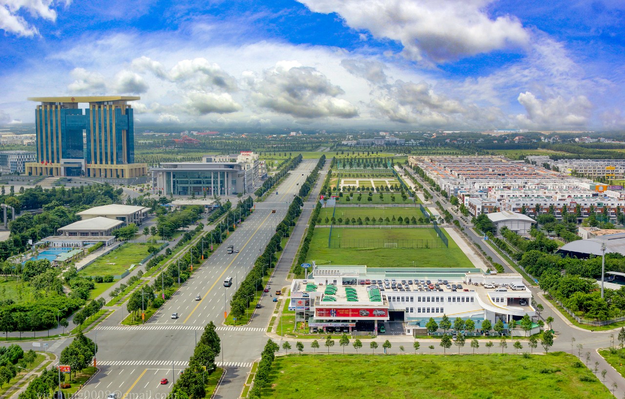 Lợi nhuận Becamex (BCM) giảm về đ&aacute;y 8 qu&yacute;, d&ograve;ng tiền kinh doanh tiếp tục &acirc;m.