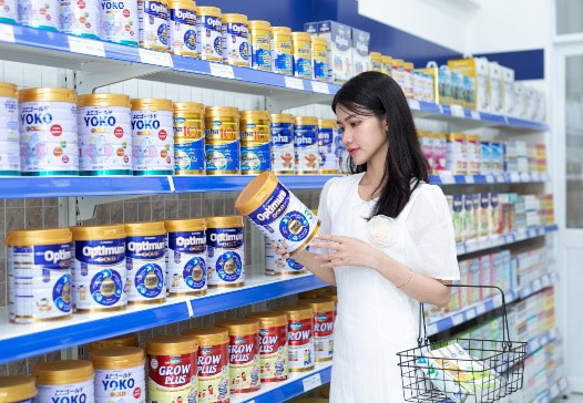 Vinamilk hiện c&oacute; hơn 250 chủng loại sản phẩm, được sản xuất bởi c&aacute;c nh&agrave; m&aacute;y của c&ocirc;ng ty tr&ecirc;n cả nước &nbsp;