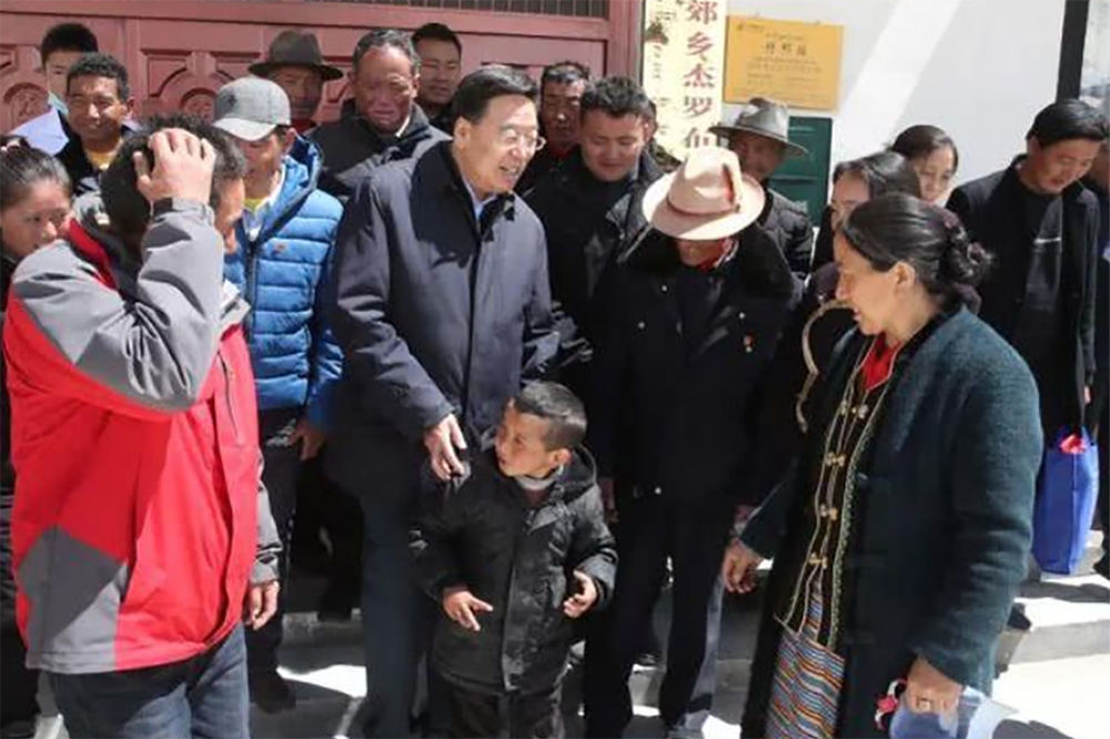 B&#225;o Mỹ: Trung Quốc x&#226;y l&#224;ng tr&#234;n l&#227;nh thổ nước kh&#225;c, c&#242;n k&#234;u gọi &quot;phất cao cờ Tổ quốc&quot; - Ảnh 2