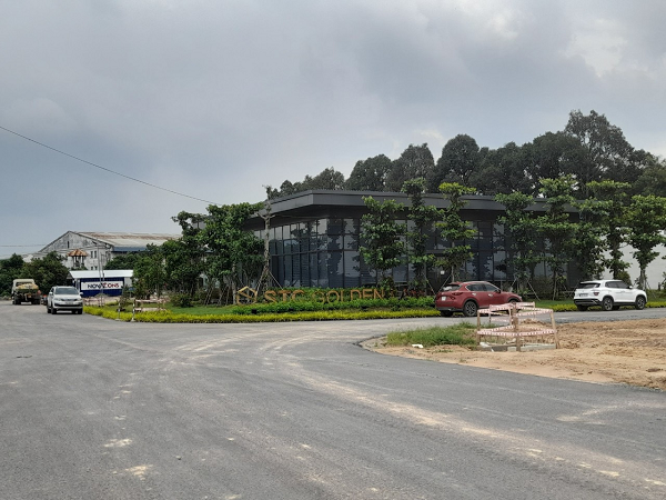 Hiện trang thi c&ocirc;ng tại STC Long Th&agrave;nh