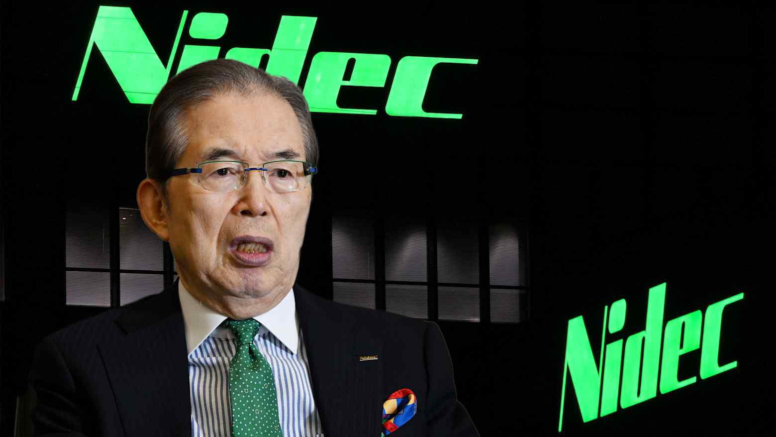 Người s&aacute;ng lập ki&ecirc;m cựu CEO Shigenobu Nagamori đ&atilde; phải chịu tr&aacute;ch nhiệm về những sai phạm kế to&aacute;n k&eacute;o d&agrave;i của c&ocirc;ng ty. (Ảnh: Nikkei)