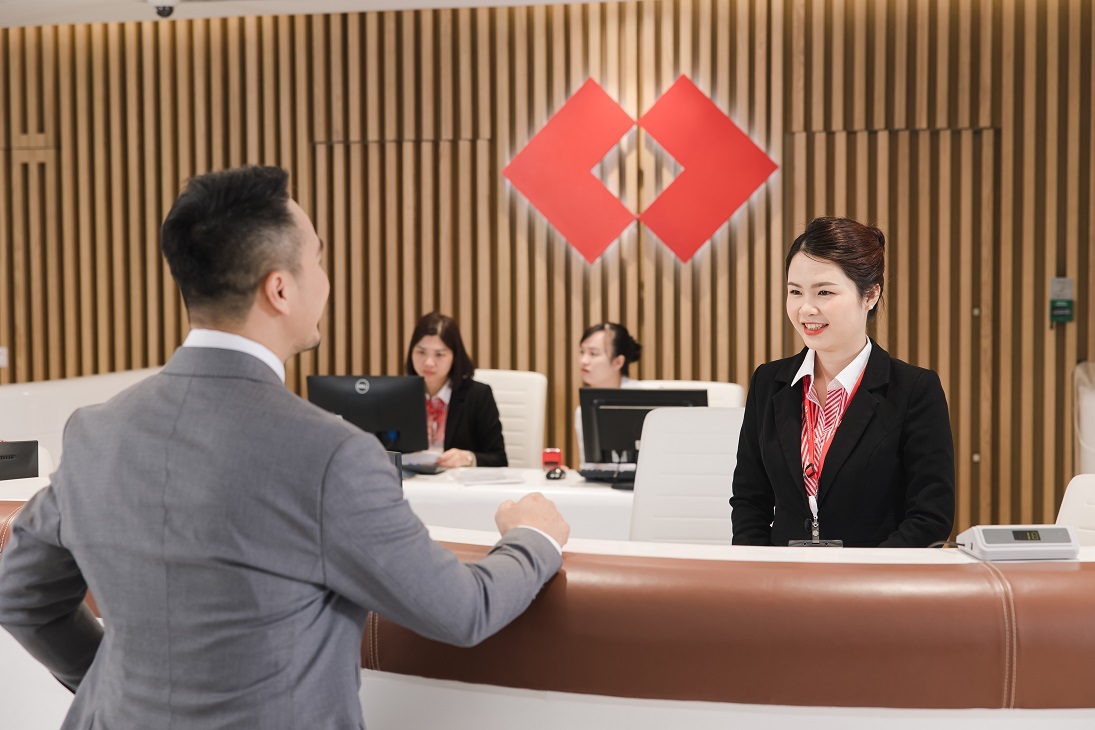 Techcombank chiếm giữ vị tr&iacute; "số 1" to&agrave;n ng&agrave;nh về chỉ số gắn kết kh&aacute;ch h&agrave;ng.