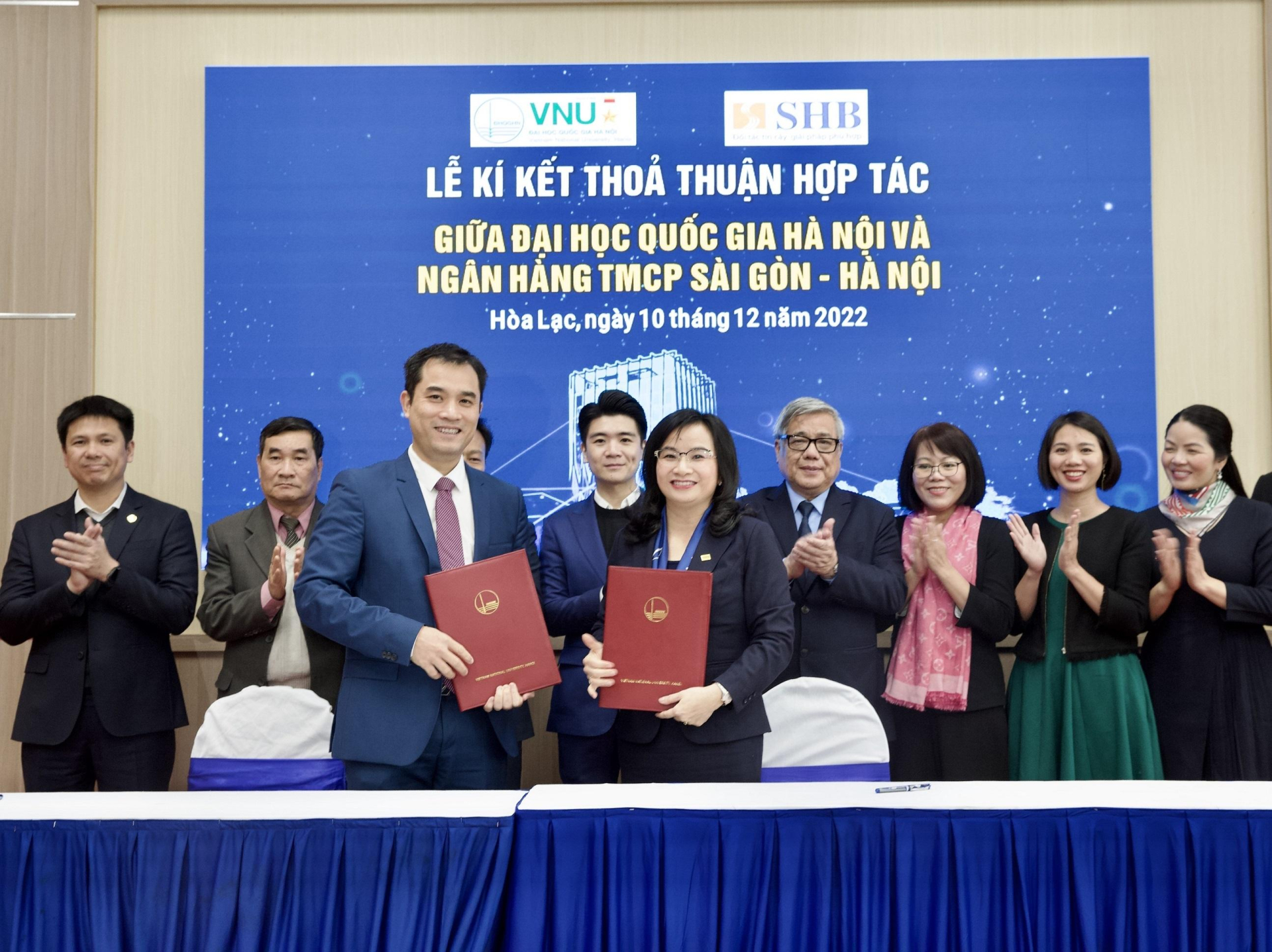 SHB l&#224; “Ng&#226;n h&#224;ng Tốt nhất cho Kh&#225;ch h&#224;ng Khu vực c&#244;ng” năm 2025 tại Việt Nam - Ảnh 3