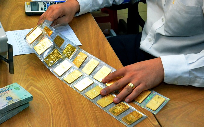 Gi&aacute; v&agrave;ng trong nước v&agrave; thế giới c&ugrave;ng giảm. Ảnh minh họa: Người Lao Động