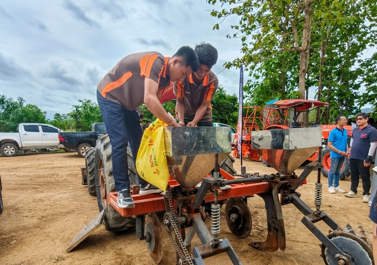 Phú Mỹ tăng cường hợp tác phát triển nông nghiệp tại Lào - Ảnh 6