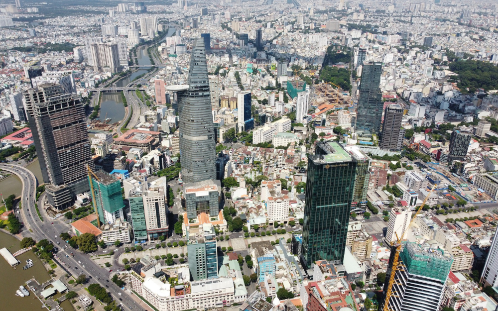 TP.HCM: Loạt c&#244;ng ty địa ốc b&#225;n nh&#224; sai quy định bị xử phạt - Ảnh 1