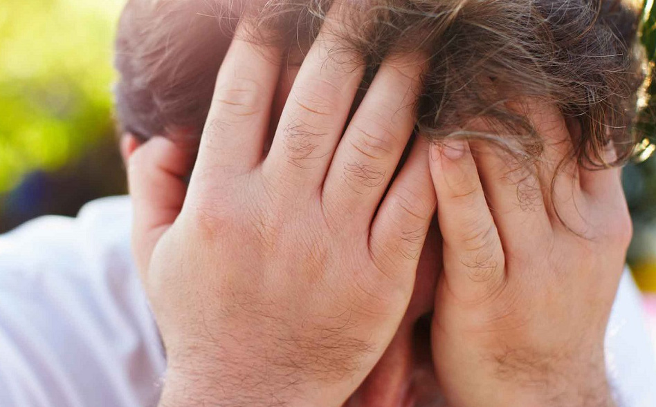 Nắng nóng đỉnh điểm, giám đốc Trung tâm cấp cứu BV Bạch Mai chỉ ra dấu hiệu sốc nhiệt - Ảnh 1