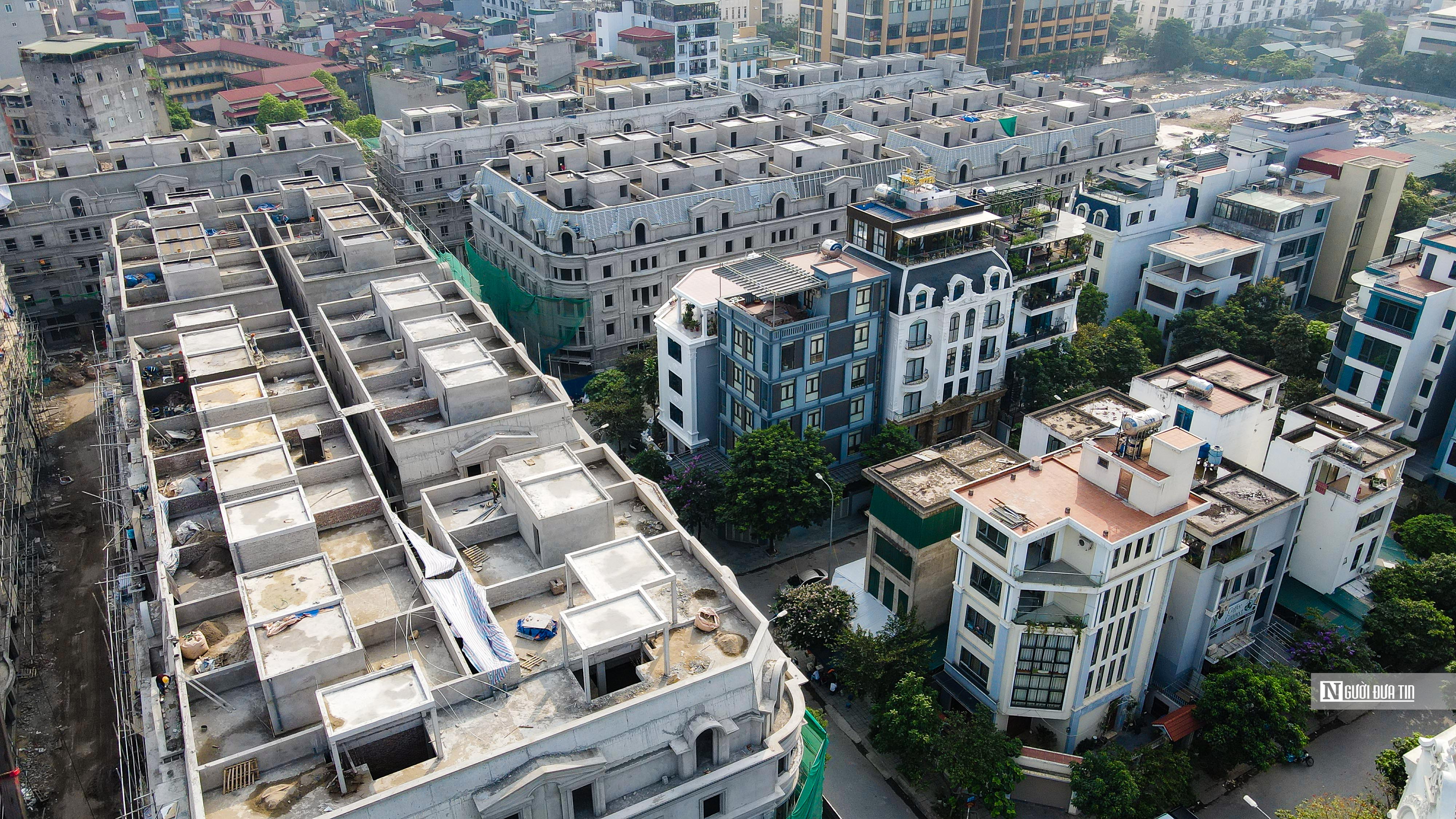 Khu shophouse b&ecirc;n trong Khu đ&ocirc; thị mới Hạ Đ&igrave;nh.