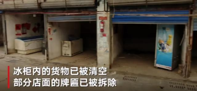 Khung cảnh vắng lặng rợn người bên trong ổ dịch Covid-19 đầu tiên trên thế giới - Ảnh 4