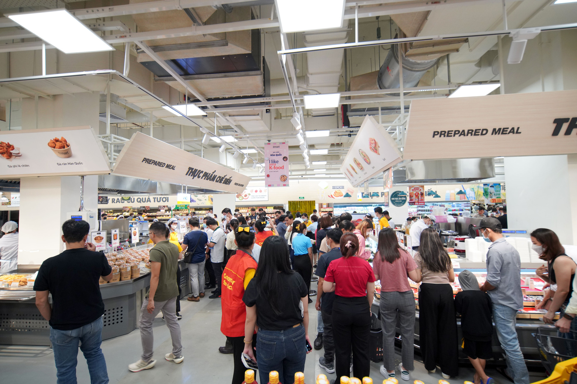 Bắt tay c&#249;ng THACO, Emart vừa khai trương đại si&#234;u thị thứ 2 sau 7 năm bước ch&#226;n v&#224;o Việt Nam - Ảnh 1