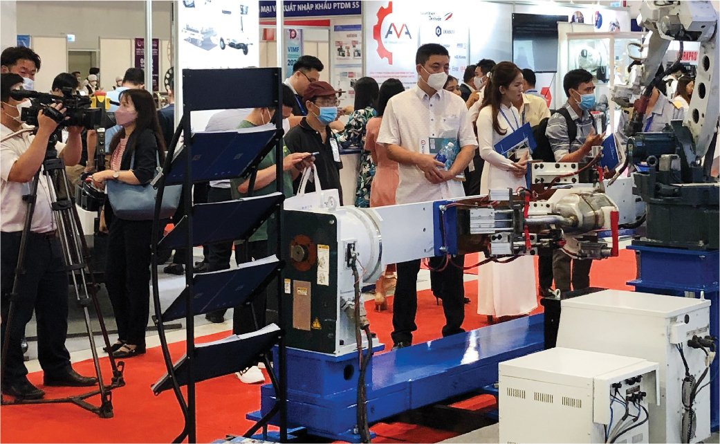 THACO Industries tham dự triển l&#227;m c&#244;ng nghiệp &amp; sản xuất Việt Nam - VIMF 2022 - Ảnh 3