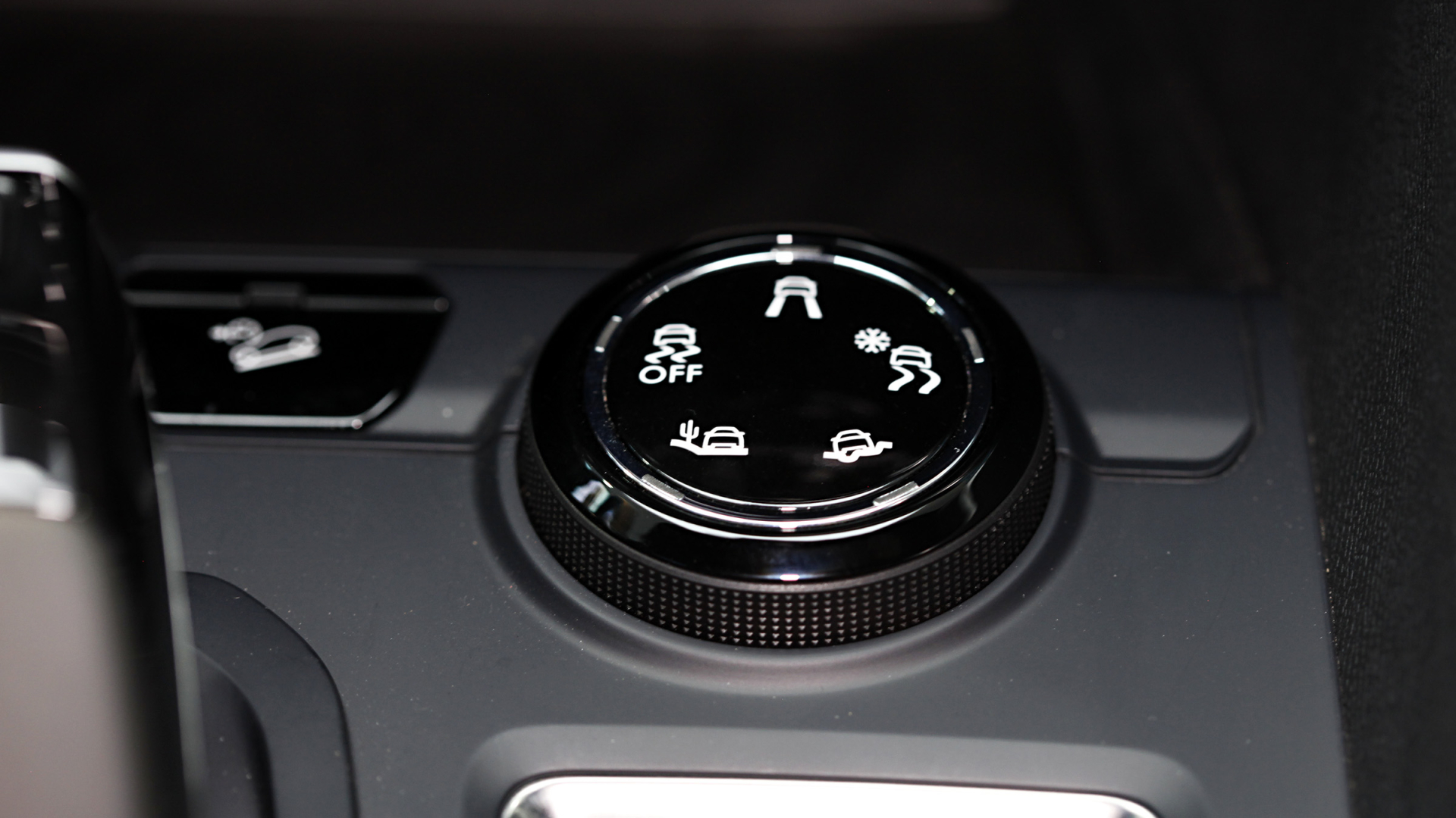 Peugeot tăng gi&#225; &#244; t&#244; lần thứ 3 trong năm 2022 - Ảnh 9