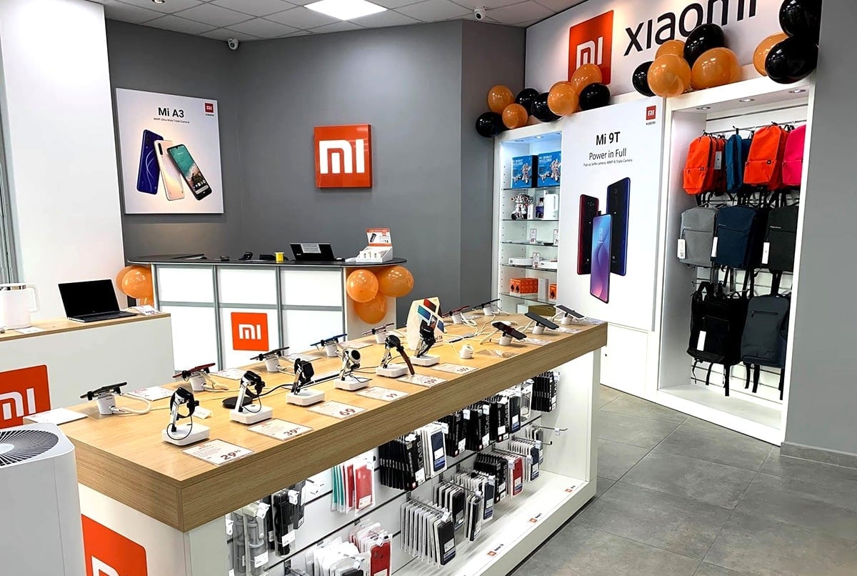 Một store Xiaomi tại Việt Nam.