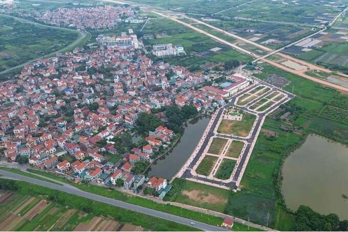 C&ocirc;ng an H&agrave; Nội cảnh b&aacute;o chi&ecirc;u tr&ograve; &ldquo;thổi gi&aacute;&rdquo; đất đấu gi&aacute;.