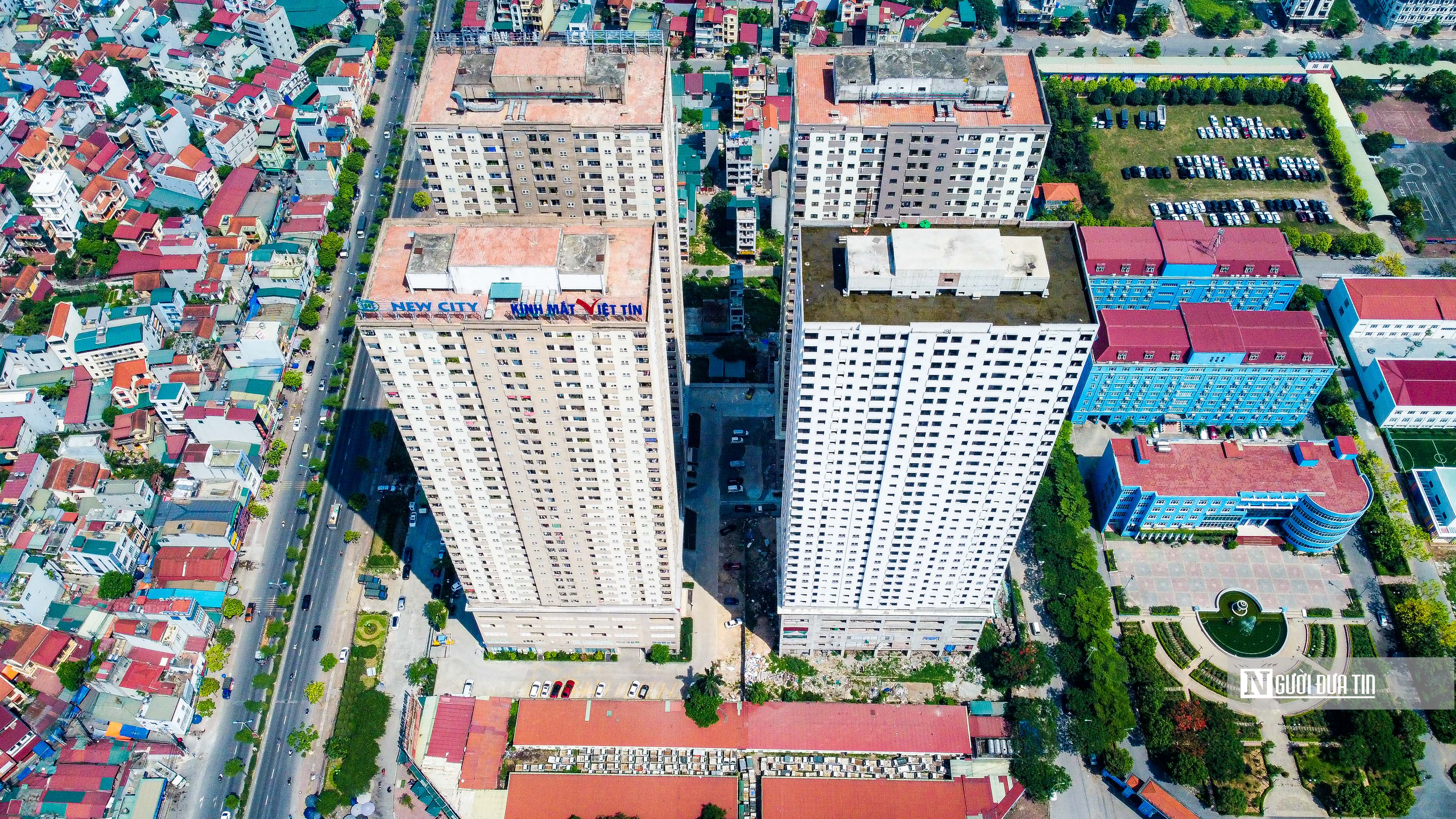 Theo đ&oacute;, THT New City c&oacute; 4 t&ograve;a nh&agrave; cao 35 tầng, gần 1.500 căn hộ với tổng diện t&iacute;ch s&agrave;n x&acirc;y dựng khoảng 170.116 m2.