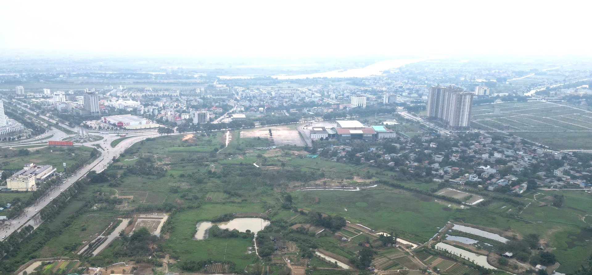 Nhiều dự &aacute;n tr&ecirc;n địa b&agrave;n tỉnh Thanh Ho&aacute; bị 'điểm mặt' v&igrave; chậm tiến độ, h&agrave;ng trăm hecta đất bị bỏ hoang