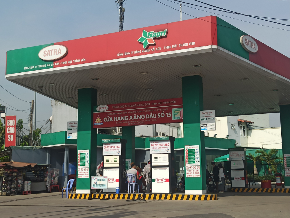 Gi&aacute; xăng dự b&aacute;o tăng&nbsp;l&ecirc;n mức 32.000 đồng/l&iacute;t trong kỳ điều chỉnh ng&agrave;y 13/6.