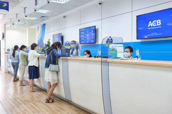 Một điều đ&aacute;ng ch&uacute; &yacute; l&agrave; tỷ lệ nợ xấu (NPL) tăng.