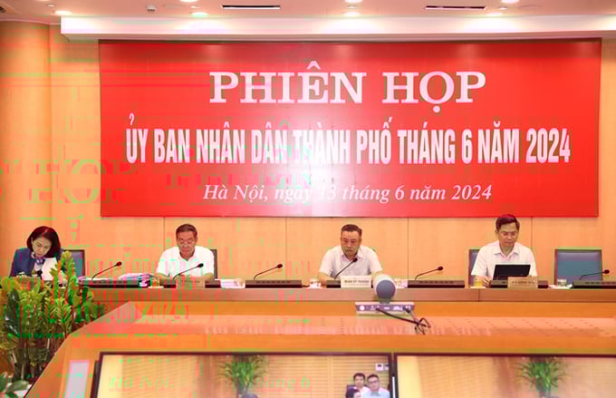 UBND TP H&agrave; Nội họp phi&ecirc;n thường kỳ th&aacute;ng 6.
