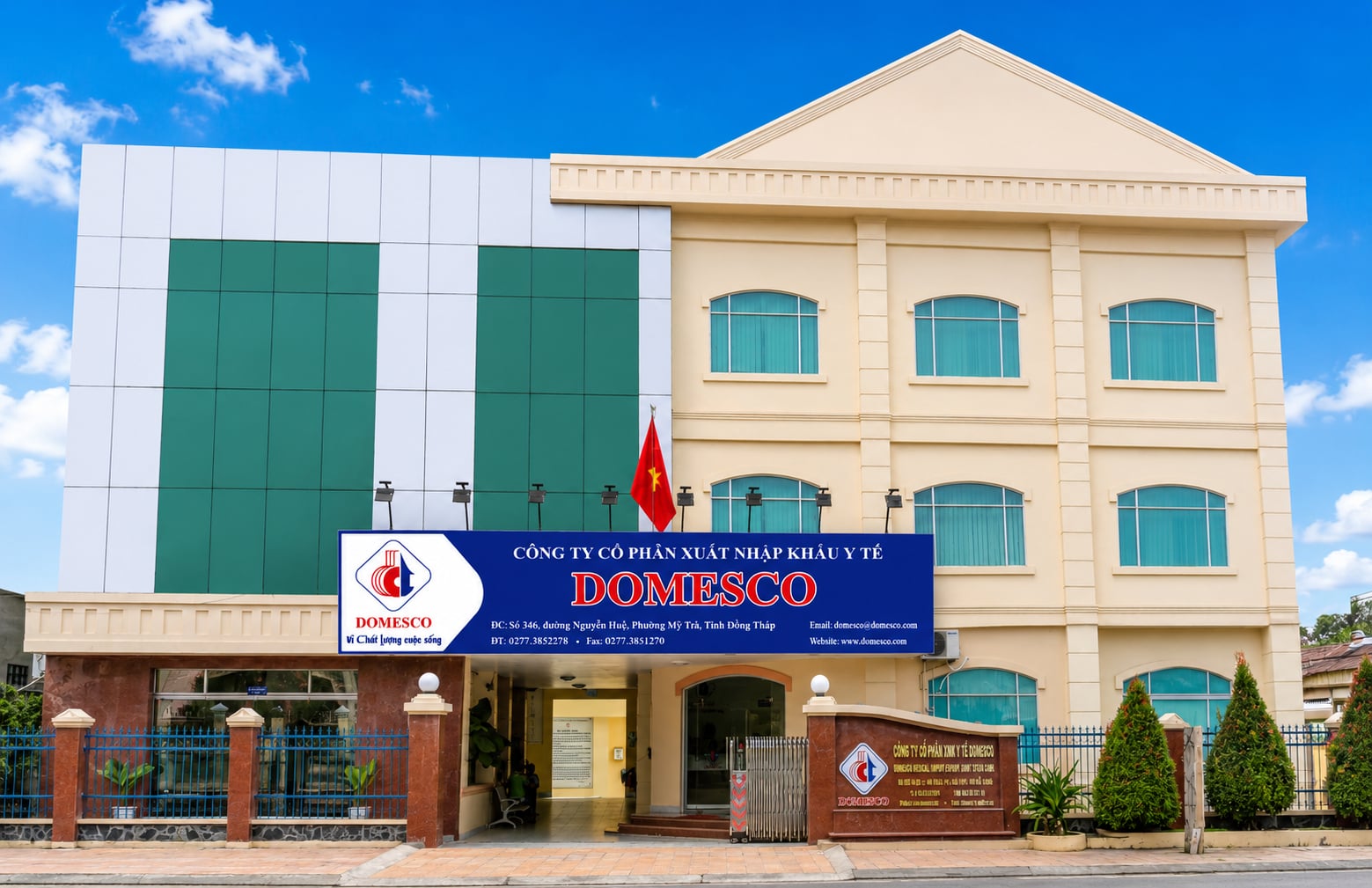 Domesco c&oacute; trụ sở ch&iacute;nh đặt tại tỉnh Đồng Th&aacute;p,&nbsp;l&agrave; một trong những doanh nghiệp dược phẩm lớn tại Việt Nam, hiện c&oacute; sự tham gia của tập đo&agrave;n Abbott trong cơ cấu cổ đ&ocirc;ng.