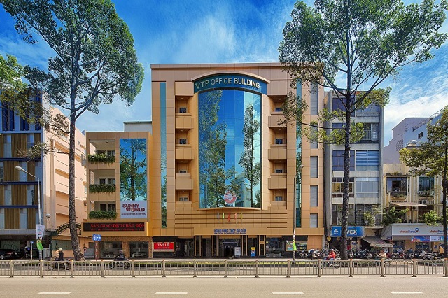 Tòa nhà văn phòng Vạn Thịnh Phát trên đường Trần Hưng Đạo. Ảnh: VTP  