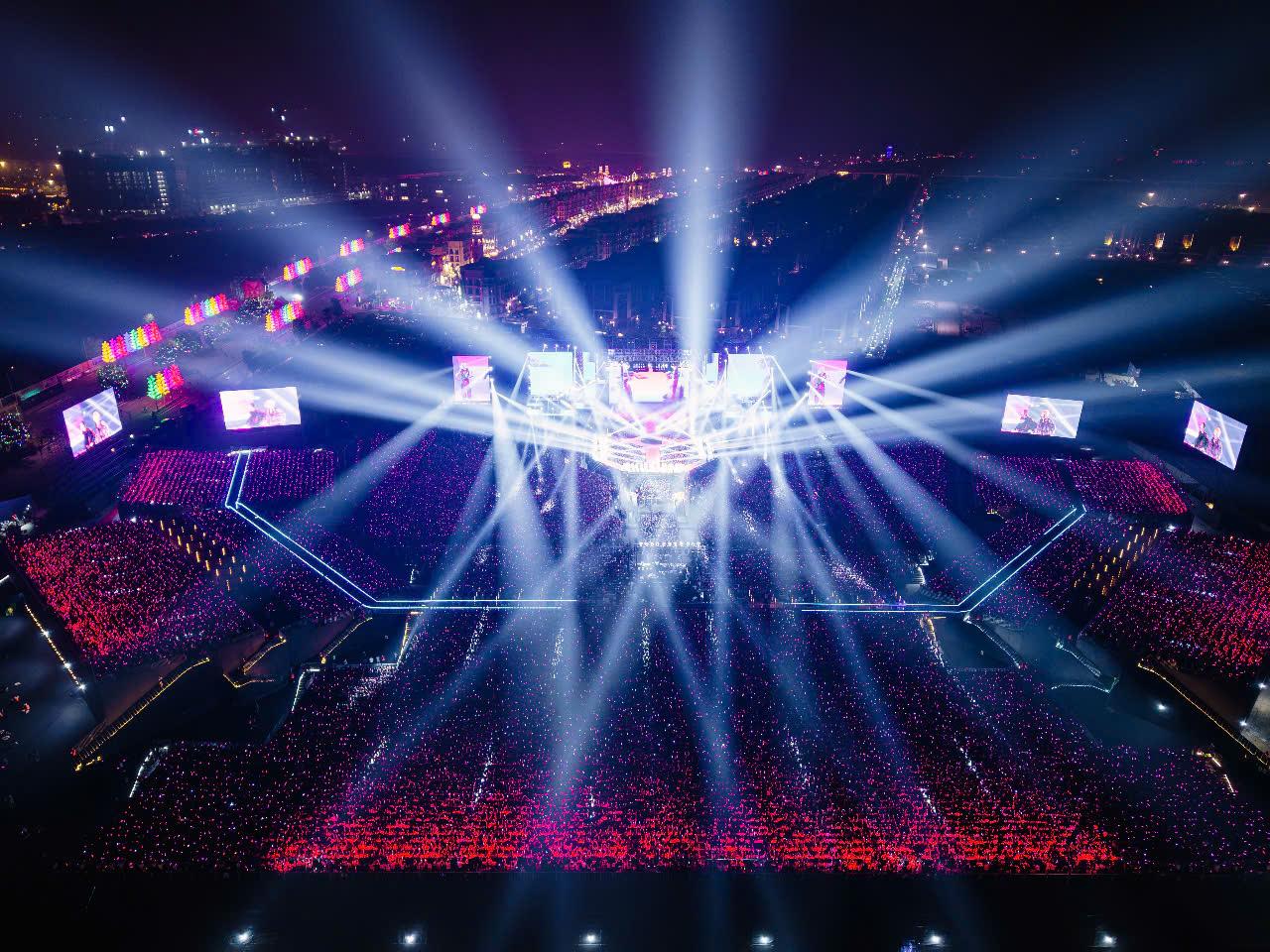 Hơn 220.000 lượt khách đến Ocean City, cùng các Anh trai vượt “chông gai” trong chuỗi sự kiện “rực lửa” - Ảnh 3