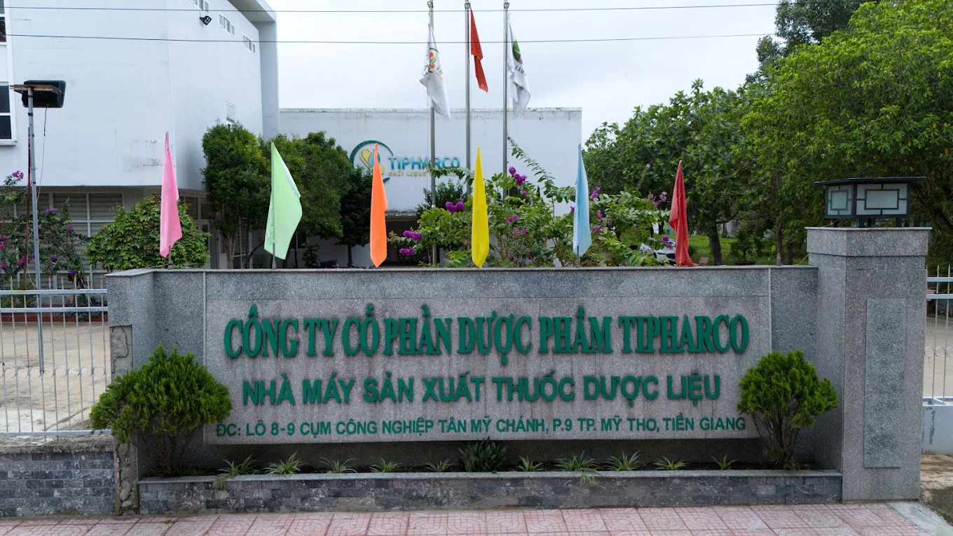 Kết quả kinh doanh qu&yacute; I/2026, Tipharco ghi nhận doanh thu đạt 70,6 tỷ đồng, tăng 121% so với c&ugrave;ng kỳ năm trước.