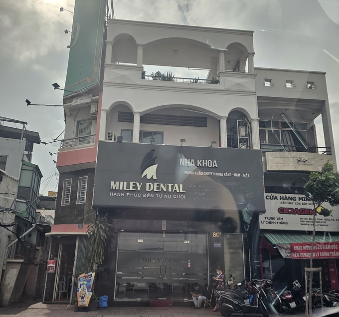 Chi nh&aacute;nh Miley Dental đang bị đ&igrave;nh chỉ vẫn ngang nhi&ecirc;n hoạt động.