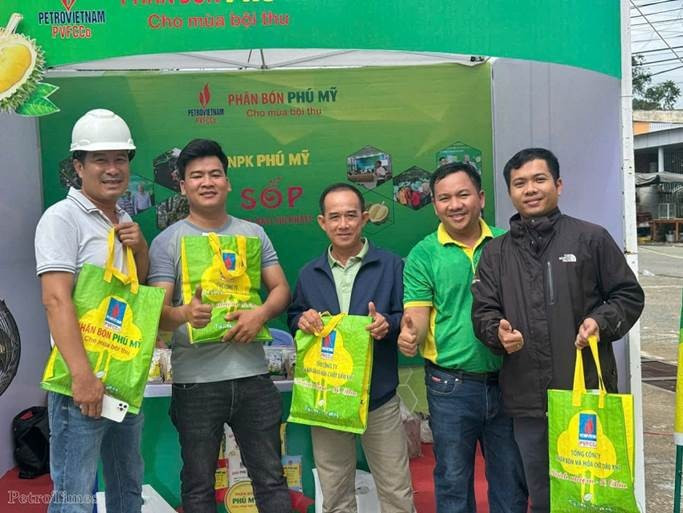 Với m&ocirc; h&igrave;nh kinh doanh mới, năng lực tiếp cận thị trường của PVFCCo-Ph&uacute; Mỹ trở n&ecirc;n s&aacute;t thực tế hơn, phản ứng nhanh hơn với biến động cung - cầu v&agrave; xu hướng ti&ecirc;u d&ugrave;ng.