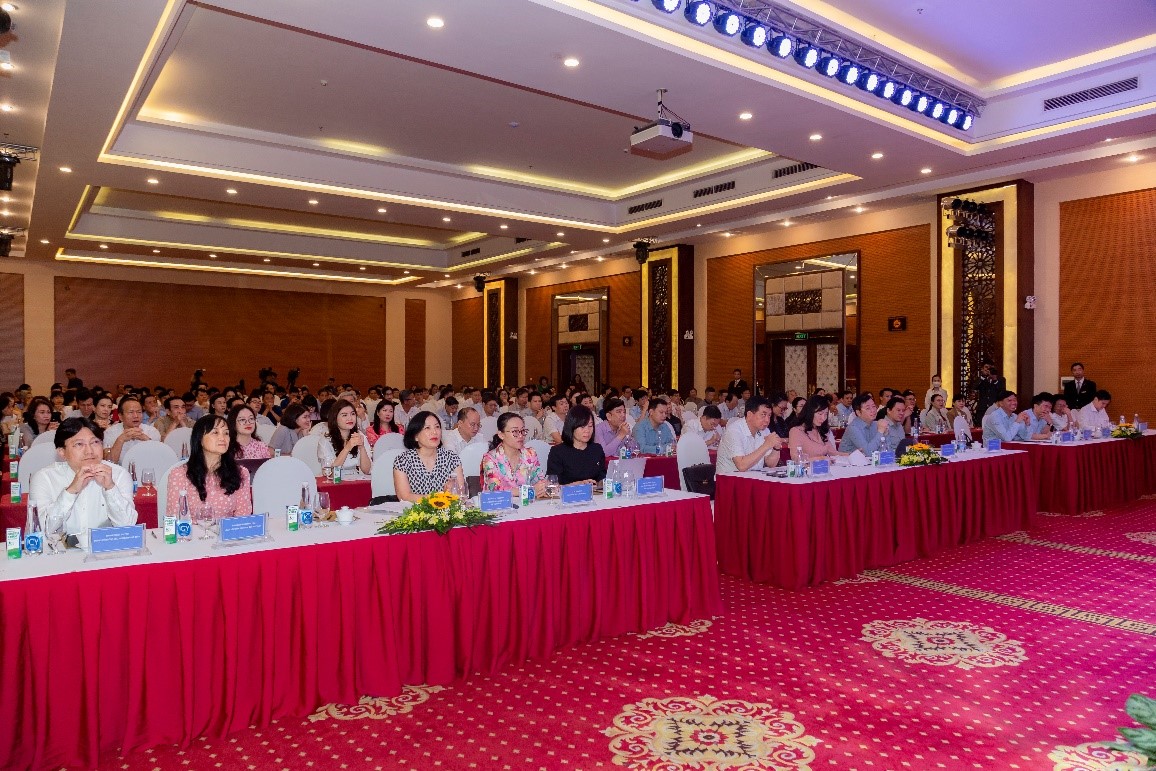 Chương tr&igrave;nh hội thảo thu h&uacute;t đ&ocirc;ng đảo đại diện c&aacute;c Đ&agrave;i truyền h&igrave;nh, c&aacute;c đơn vị truyền th&ocirc;ng tr&ecirc;n cả nước